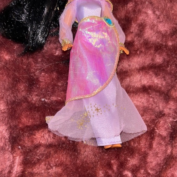 Vintage Disney Jasmine Doll From Aladdin - Picture 3 of 5